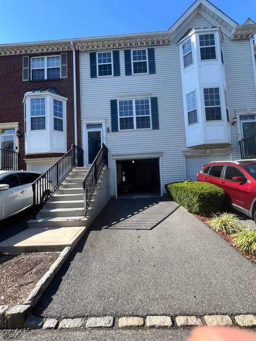 43 Birch St, Jersey City, NJ, 07305-4858 | Card Image