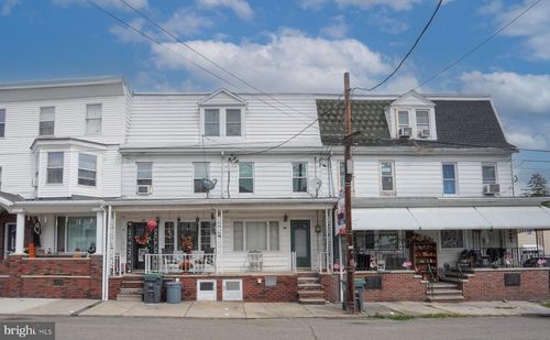 80 Macomb St, New Philadelphia, PA, 17959-1032 | Card Image
