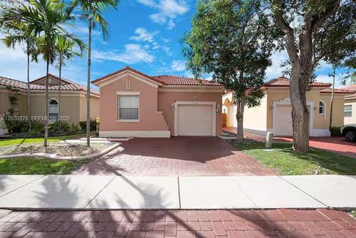 2327 Ne 37th Ter, Homestead, FL, 33033-5146 | Card Image