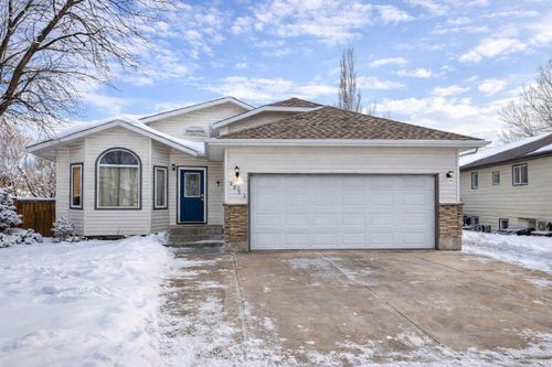 7023 93 St, Grande Prairie, AB, T8V6H4 | Card Image