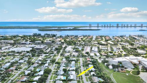 421 Driftwood Rd, North Palm Beach, FL, 33408-4811 | Card Image