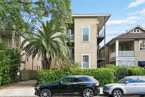 apt-9-2338 Magazine St, New Orleans, LA, 70130-5664 | Card Image