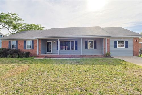 1686 Jersey Dr, Fayetteville, NC, 28314-6345 | Card Image
