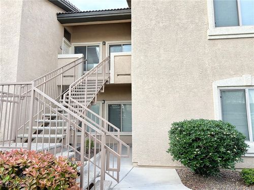 1034-8985 S Durango Dr, Las Vegas, NV, 89113-6117 | Card Image