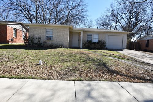 1206 Belvedere Dr, Arlington, TX, 76010-2930 | Card Image