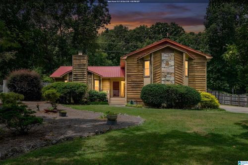 2340 Dalton Dr, PELHAM, AL, 35124-1214 | Card Image