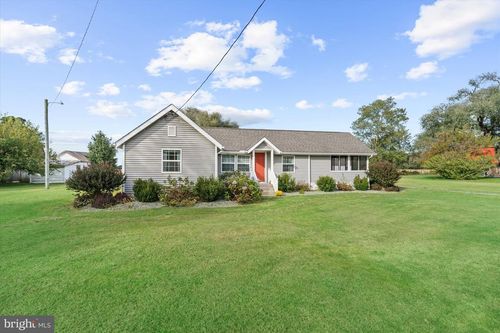 14503 Beach Hwy, ELLENDALE, DE, 19941-2925 | Card Image