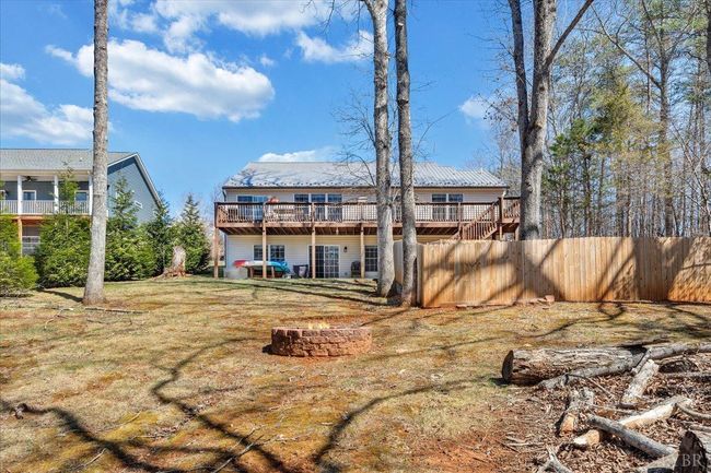 200 Inlet Dr, House other with 4 bedrooms, 3 bathrooms and null parking in Wirtz VA | Image 21