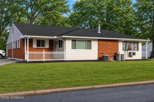 b-27 Cardinal St, Manchester, NJ, 08759 | Card Image