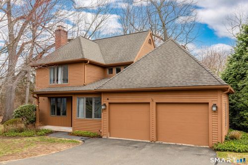 46-46 Macintosh Ln, Glastonbury, CT, 06033-2498 | Card Image