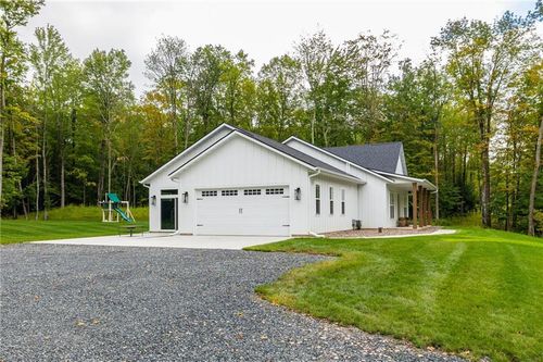 16039 366th St, Stanley, WI, 54768-6439 | Card Image