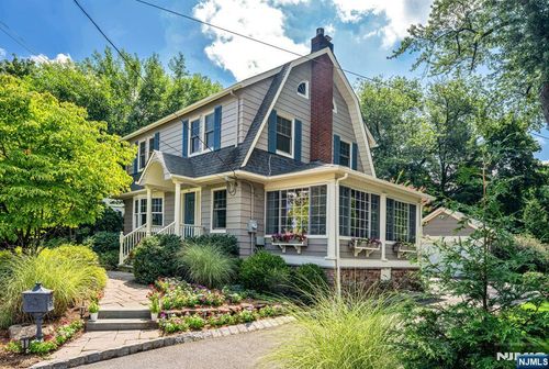77 Lake Ave, Midland Park, NJ, 07432-1971 | Card Image