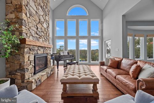 274 Pineville Rd, NEWTOWN, PA, 18940-3120 | Card Image