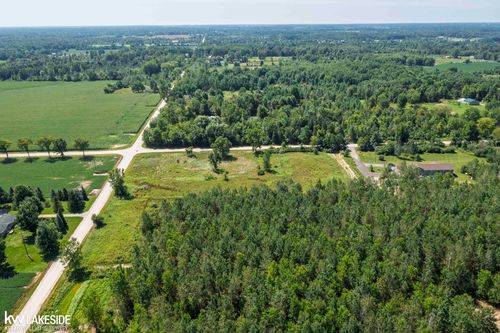 2005 Braidwood Rd, Riley, MI, 48041-1901 | Card Image