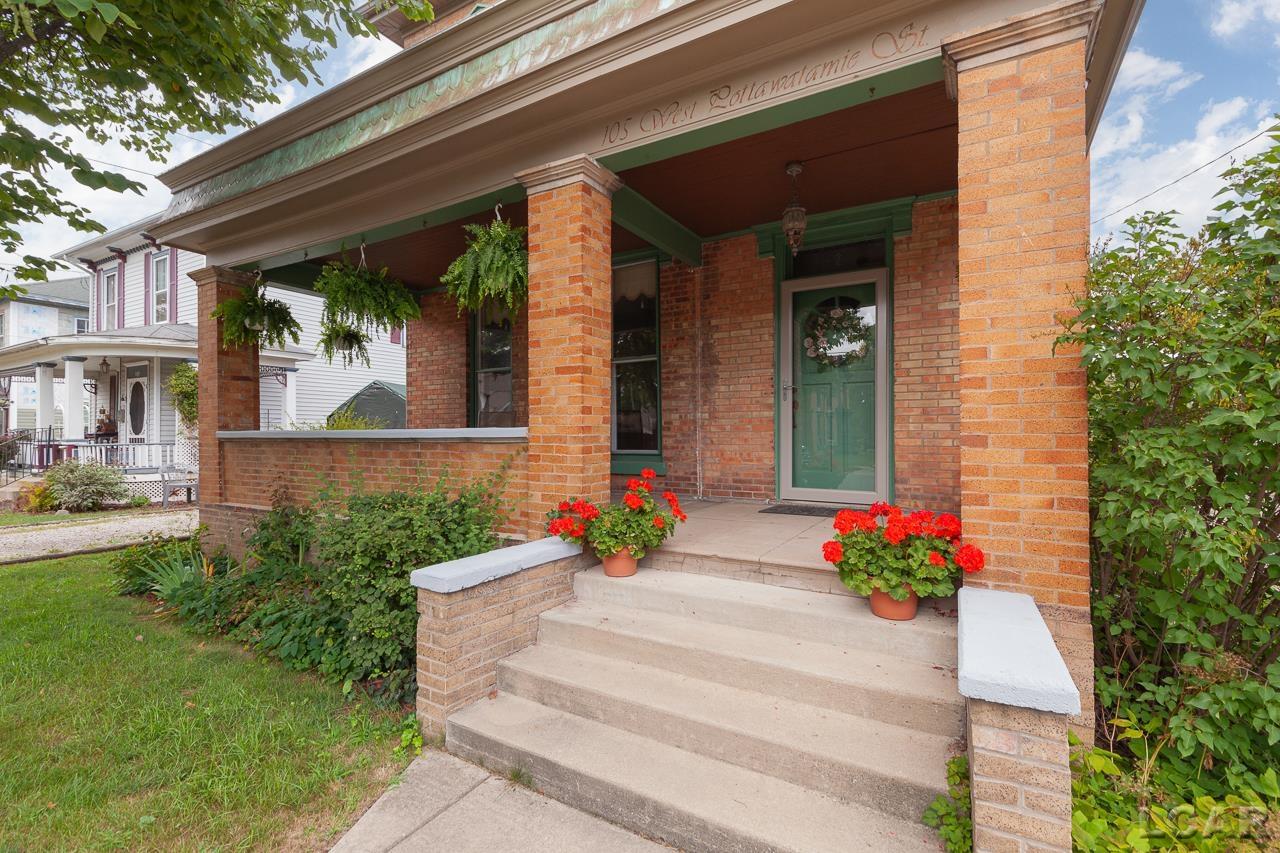 Pottawatamie St, Tecumseh, MI 49286