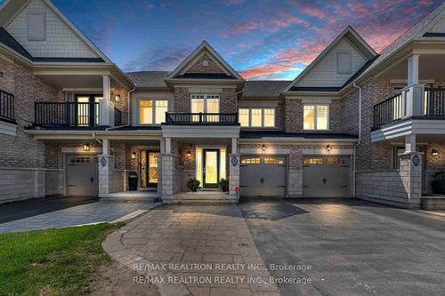 4 Andrew Green Cres, Stouffville, ON, L4A1T8 | Card Image