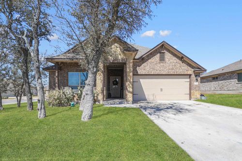 1300 Spicewood Dr, Burnet, TX, 78611-2142 | Card Image