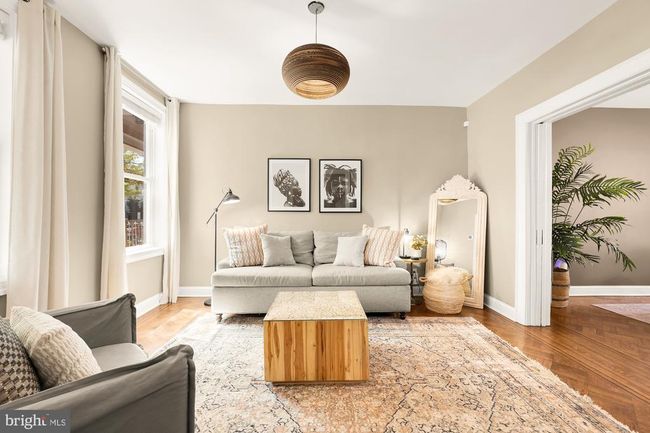 637 Keefer Pl Nw, Townhouse with 3 bedrooms, 2 bathrooms and null parking in WASHINGTON DC | Image 4