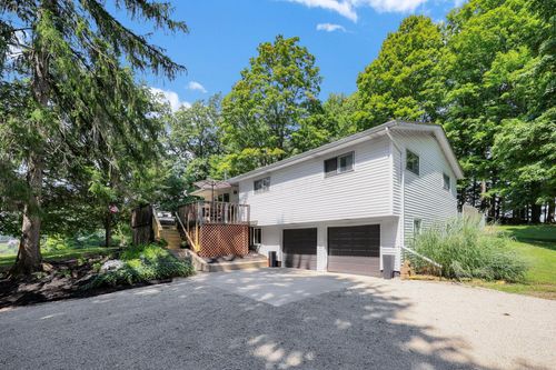 11227 Blue Jay Rd, Newark, OH, 43056-9057 | Card Image