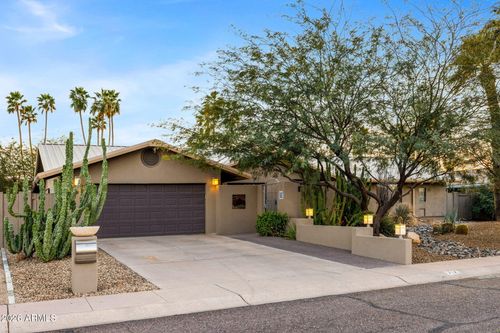 717 E Royal Palm Rd, Phoenix, AZ, 85020-3748 | Card Image