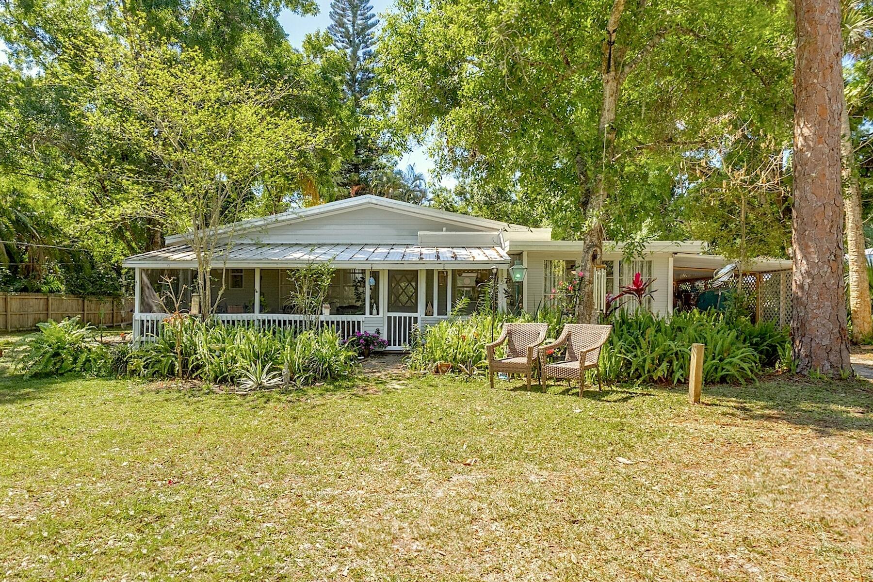 Savannah Dr, Melbourne, FL 32904