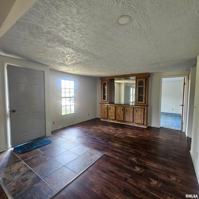 22488 N Mayflower Ln, House other with 3 bedrooms, 2 bathrooms and null parking in Dix IL | Image 33