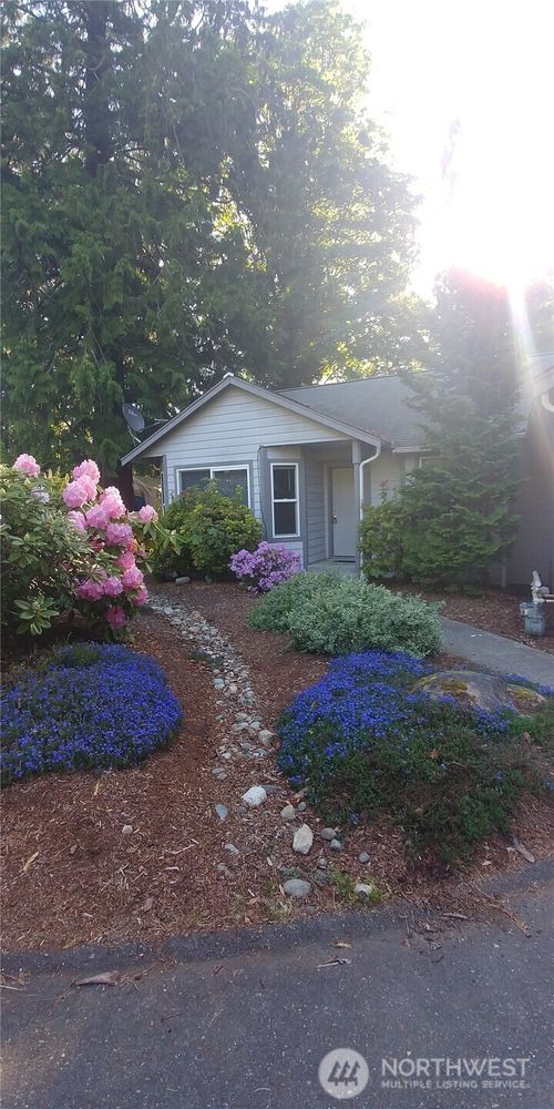 4127 Phillips Rd Se, Port Orchard, WA, 98366-1433 | Card Image