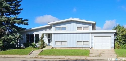 549 Laurier Drive, Prince Albert, SK, S6V5M4 | Card Image