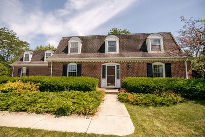 3211 Nobb Hill Dr, House other with 6 bedrooms, 2 bathrooms and null parking in Mount Pleasant WI | Image 1