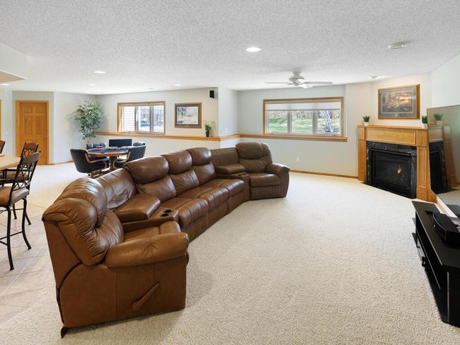 Many large windows for bright spaces - 25259 Galaxy Ave Wyoming MN 55092 USA-059-111-060-MLS_Size.jpg | Image 35