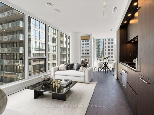 2206-15 Mercer St, Toronto, ON, M5V0T8 | Card Image