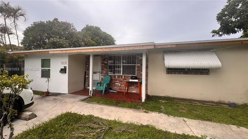 4-1923 Roosevelt St, Hollywood, FL, 33020-2718 | Card Image