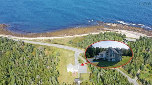 1228 Shore Rd, Liverpool, NS, B0T1K0 | Card Image