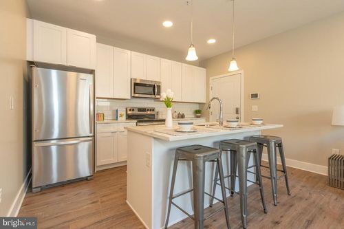apt-3-2220 W Master St, PHILADELPHIA, PA, 19121-4798 | Card Image