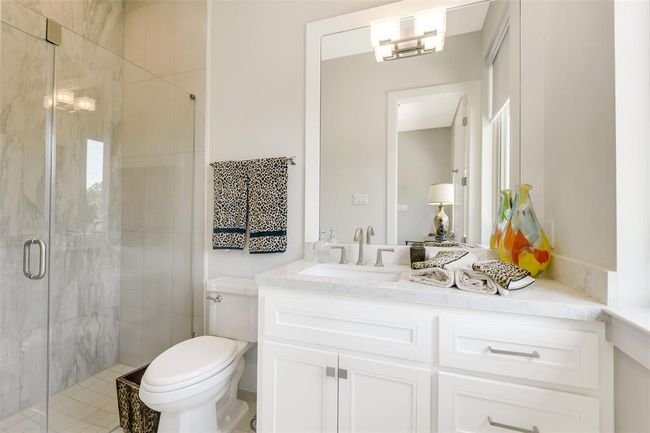 18 Smith Loop N, House other with 4 bedrooms, 5 bathrooms and 2 parking in Cleveland TX | Image 15