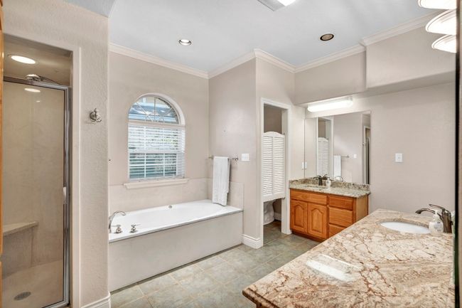124 Bridgepoint Dr, House other with 4 bedrooms, 4 bathrooms and 2 parking in Kingsland TX | Image 18