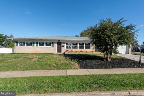 20 Citadel Dr, CAMP HILL, PA, 17011-7616 | Card Image