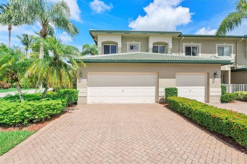 201-7940 Exeter Cir E, Tamarac, FL, 33321-8793 | Card Image
