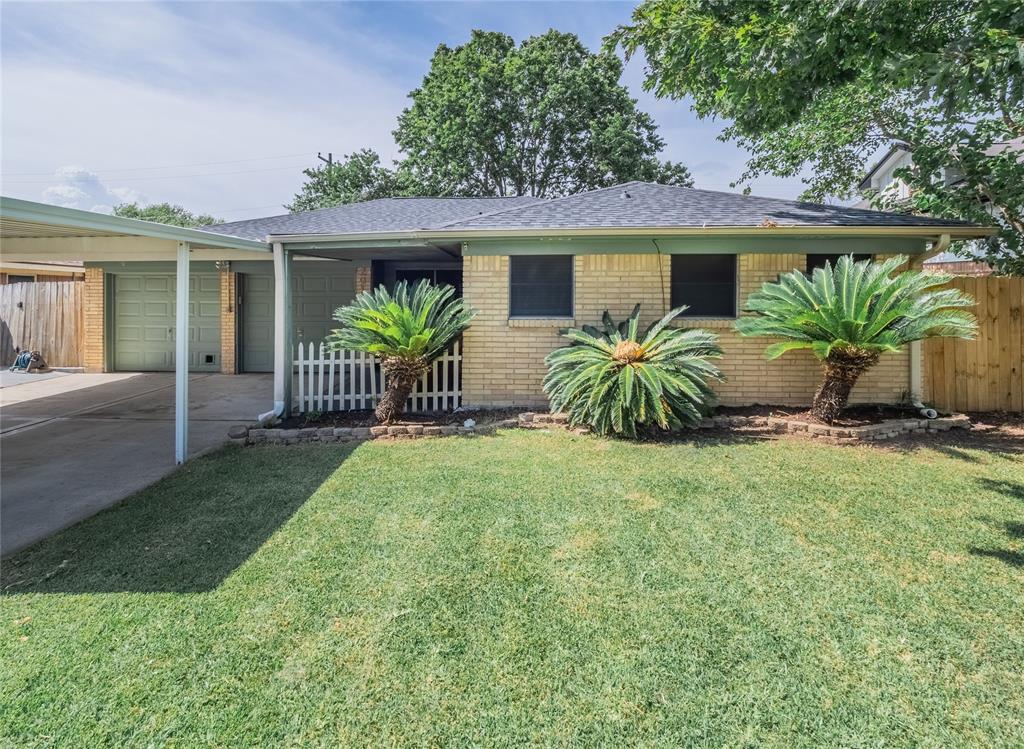 18th Ave, Texas City, TX 77590