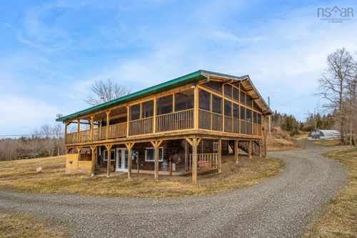 439 Big Harbour Rd, Baddeck, NS, B0E1B0 | Card Image