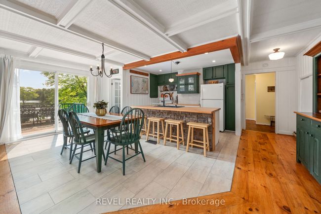20 Benson Blvd, House other with 3 bedrooms, 2 bathrooms and 10 parking in Coboconk ON | Image 12
