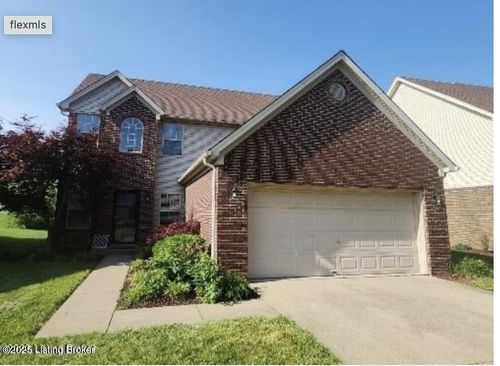 7223 Meadow Ridge Dr, Louisville, KY, 40218-3780 | Card Image