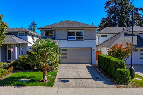 3325 Painter Rd, Colwood, BC, V9C2H7 | Card Image