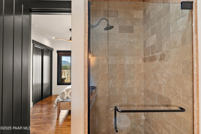 Bathroom 3 | Image 49