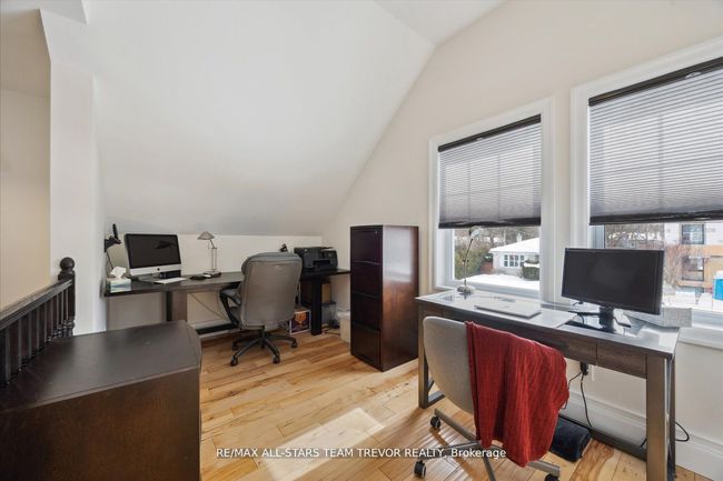 27 Corbett Cres, House other with 3 bedrooms, 4 bathrooms and 5 parking in Aurora ON | Image 23