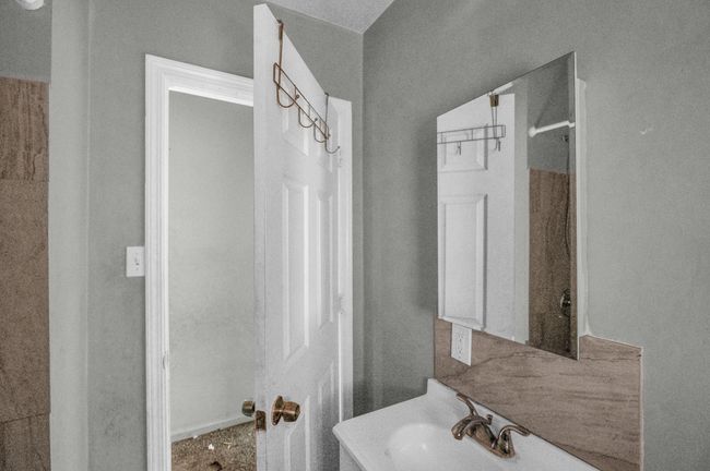 9204 Wayburn St, House other with 4 bedrooms, 1 bathrooms and null parking in Detroit MI | Image 14
