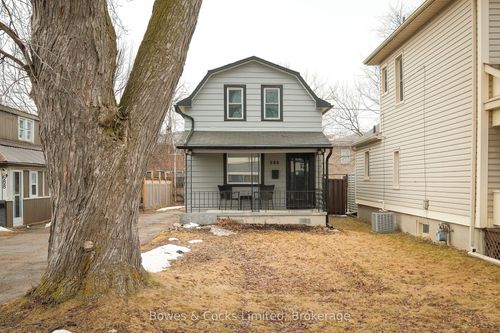 684 St Mary'S St, Peterborough, ON, K9J4G9 | Card Image