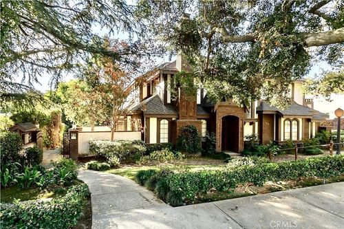 e-400 Mariposa Ave, Sierra Madre, CA, 91024 | Card Image