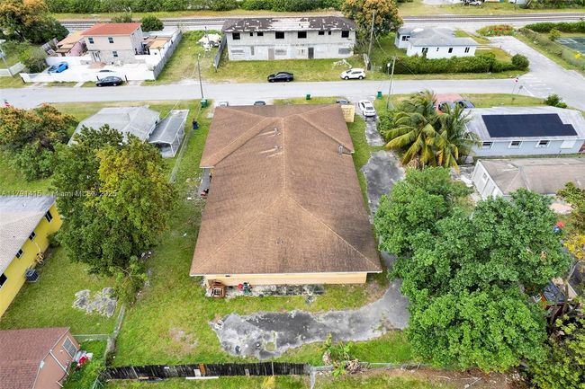 1910 Nw 72 Nd St, Home with 0 bedrooms, 0 bathrooms and 6 parking in Miami FL | Image 34