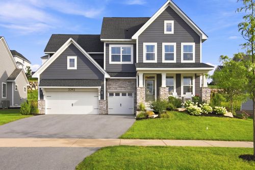 5392 Rolling Hills Pkwy, Victoria, MN, 55318-7410 | Card Image